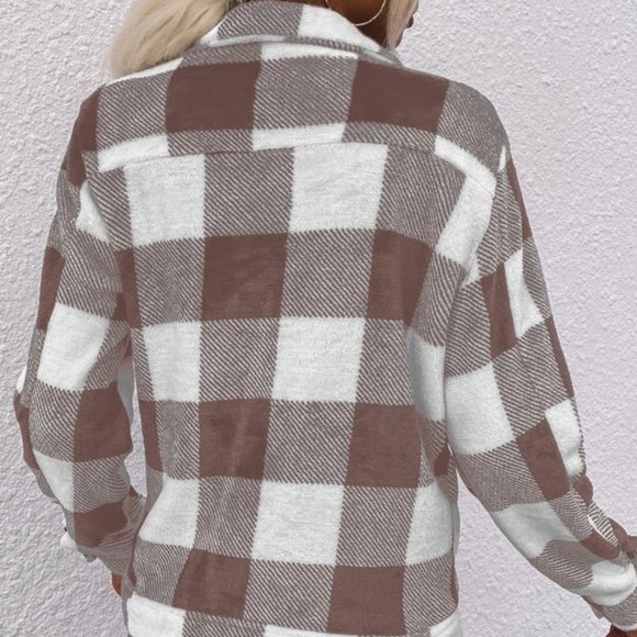 AESTHETIC TAN PLAID PATTERN POCKETED TEDDY JACKET - Picture 3 of 5